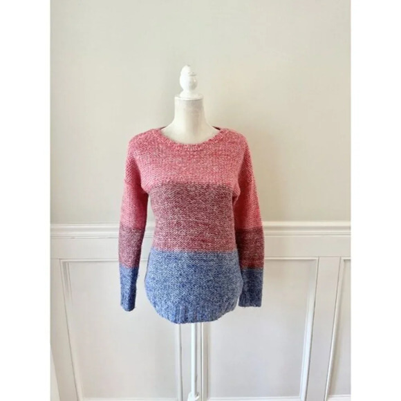 Forever 21 Pink & Blue Ombre Sweater M - Picture 1 of 4